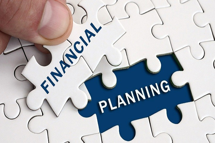 3 Reasons To Work With a Financial Planner